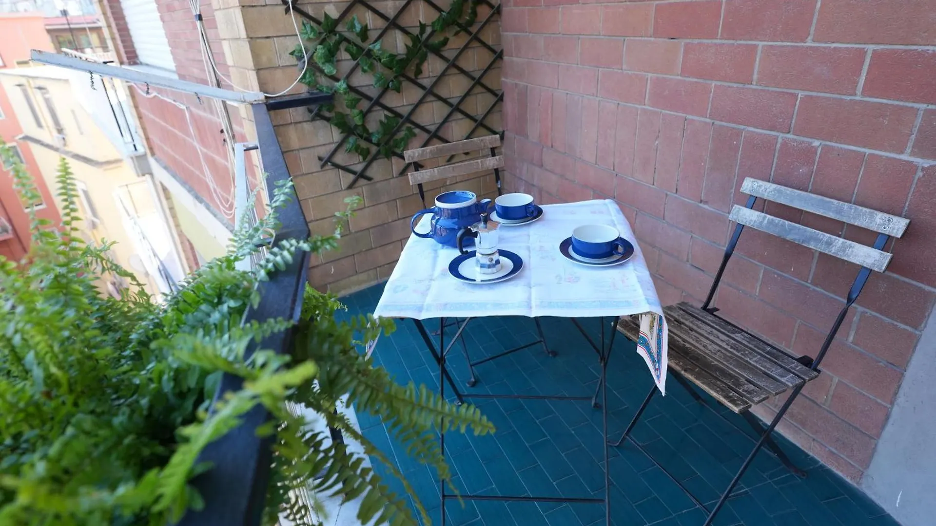 Panorama Vesuvius Affittacamere Guesthouse With Lift Near To Subway In Napoli Center Italia