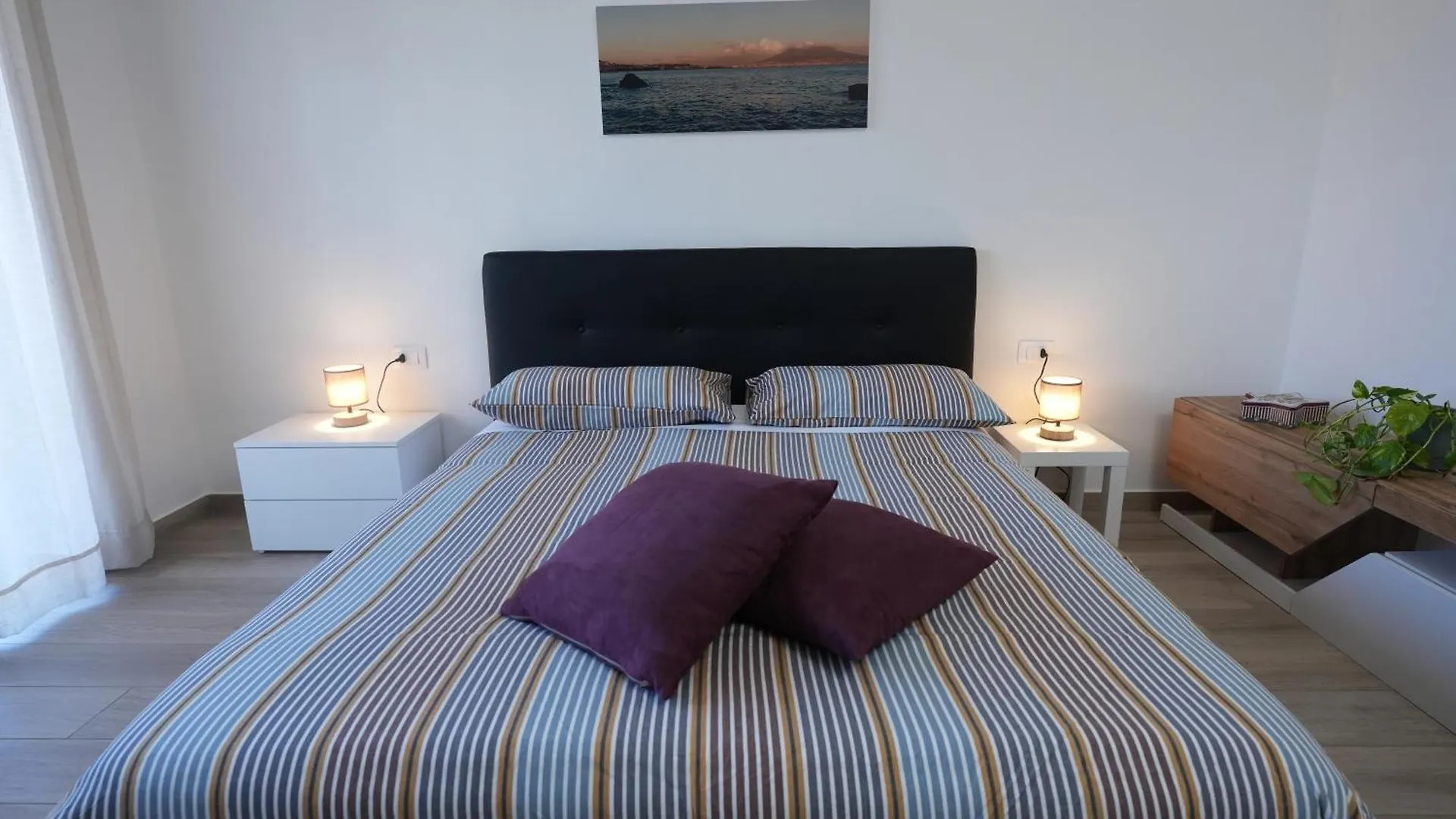 Panorama Vesuvius Affittacamere Guesthouse With Lift Near To Subway In Napoli Center Guest house Naples