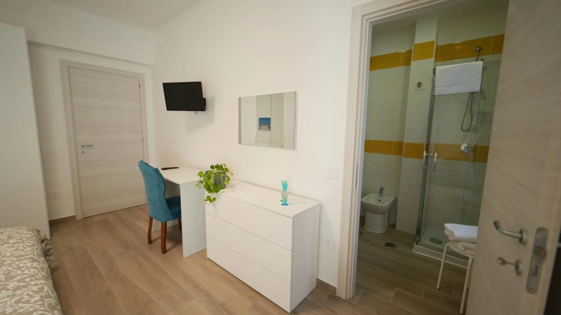 Panorama Vesuvius Affittacamere Guesthouse With Lift Near To Subway In Napoli Center Guest house Naples