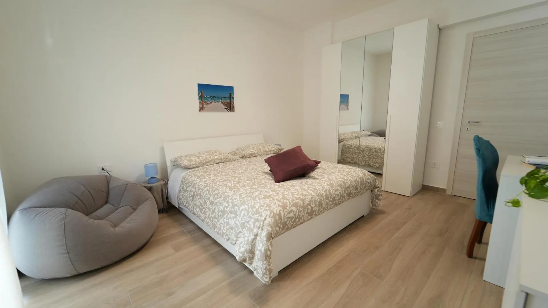 Panorama Vesuvius Affittacamere Guesthouse With Lift Near To Subway In Napoli Center 0*, 나폴리
